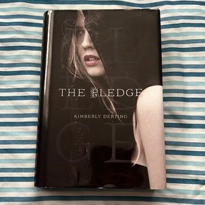 🛍️2 for $15🛍️ The Pledge Book